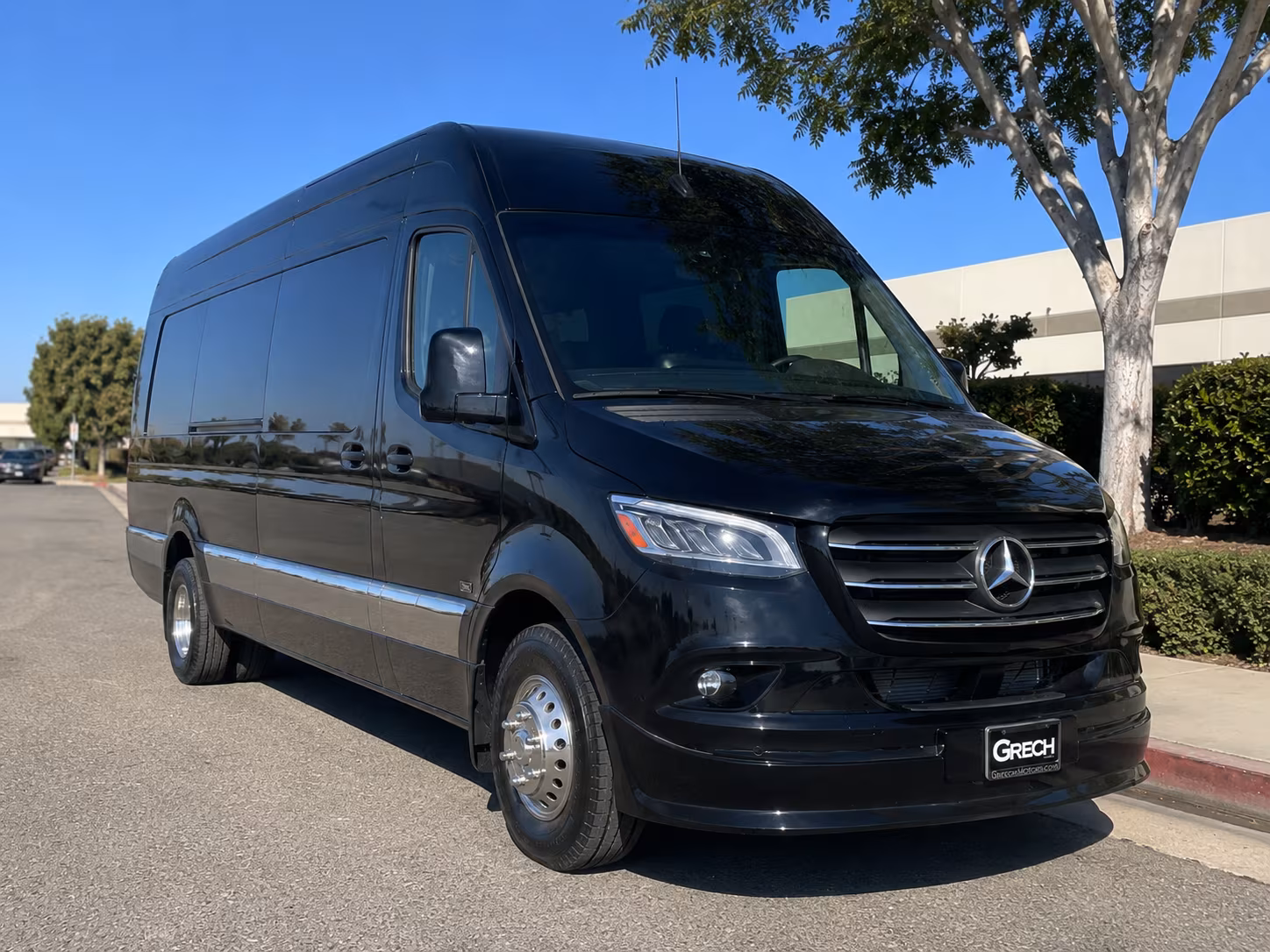 boise 15 passenger sprinter van